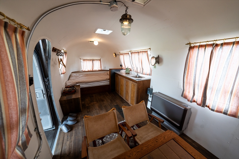 Barbara Airstream 22ft